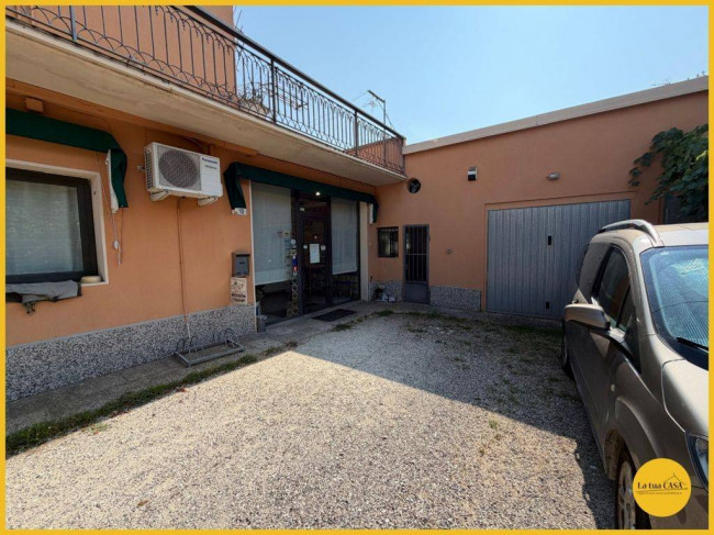 Locale Commerciale in vendita a Molinella
