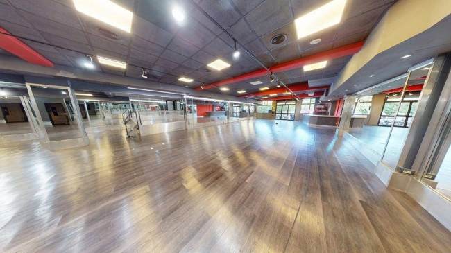 Locale commerciale in affitto/vendita a Roma