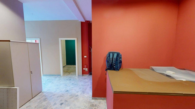 Locale commerciale in vendita a Roma