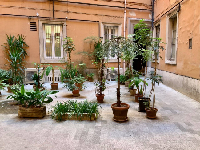 Locale commerciale in vendita a Roma