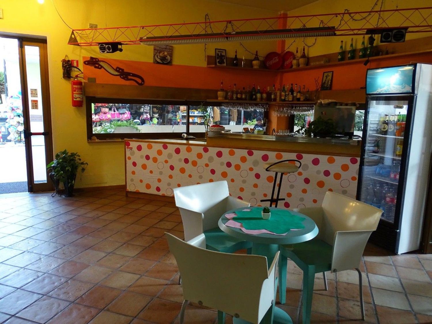 Fondo commerciale in vendita a Cervia (RA)