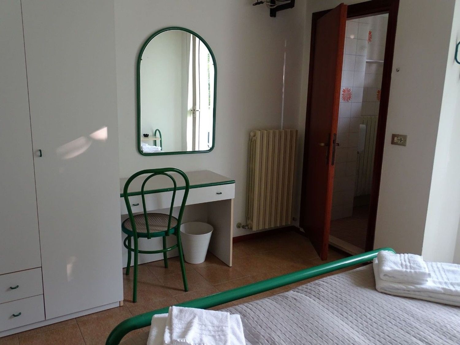 Fondo commerciale in vendita a Cervia (RA)