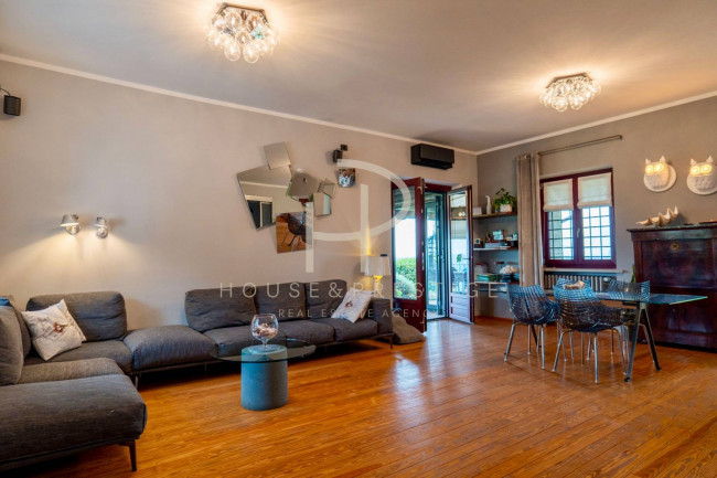 Villa in vendita a Cherasco