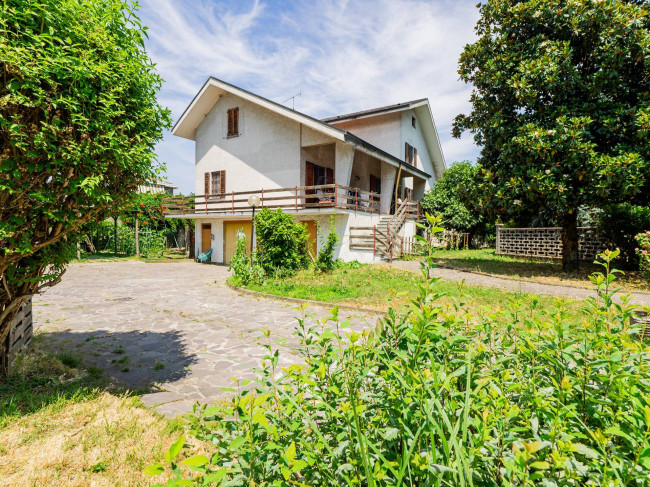  for sale in Zibido San Giacomo