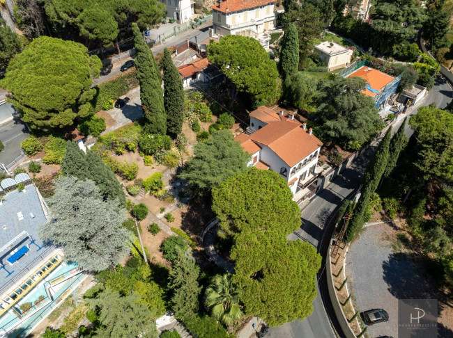 Villa in vendita a Sanremo