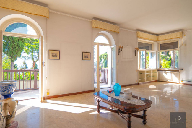 Villa in vendita a Sanremo