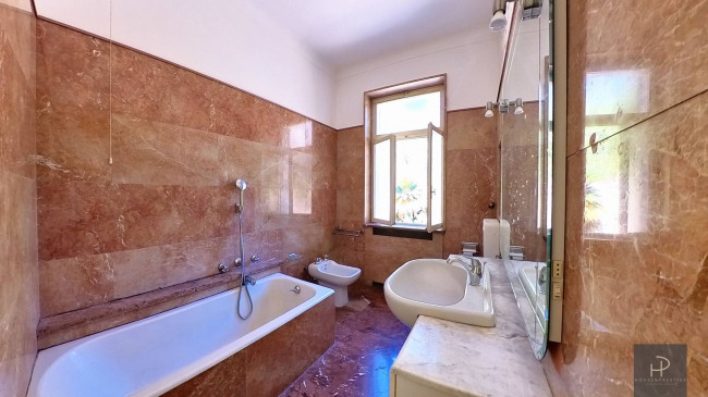 Villa in vendita a Sanremo