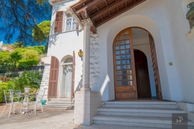 Villa in vendita a Sanremo