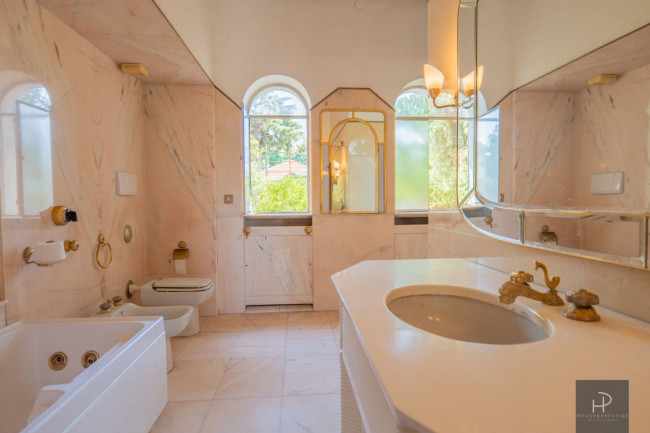 Villa in vendita a Sanremo