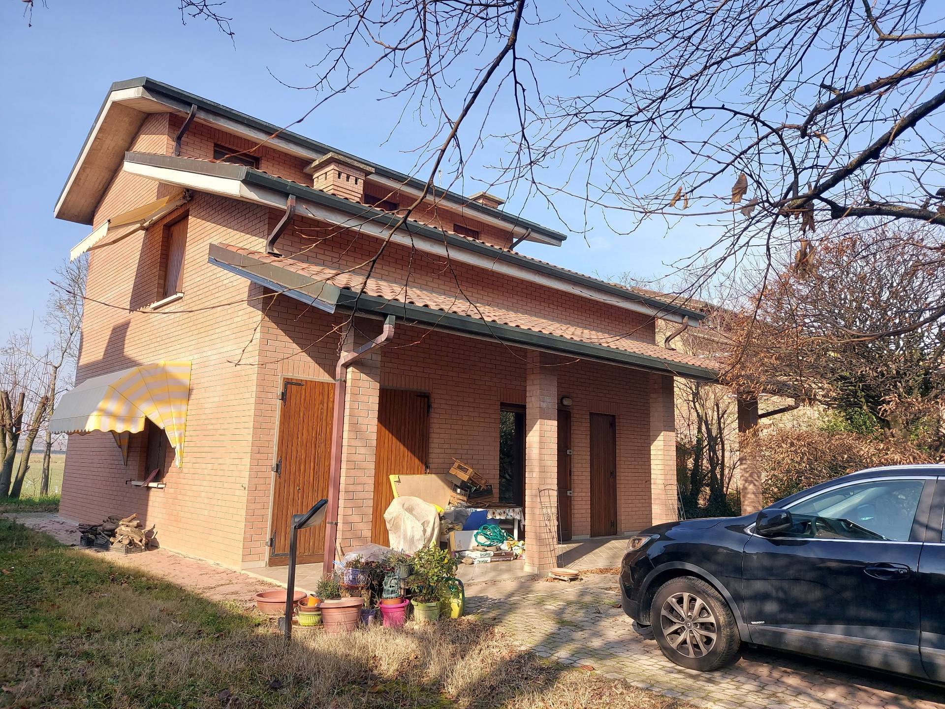 Casa singola in vendita a Ferrara