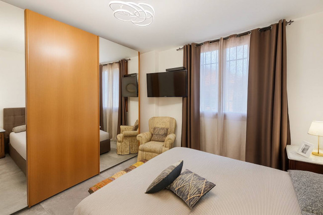 Townhouse for sale in Ferrara