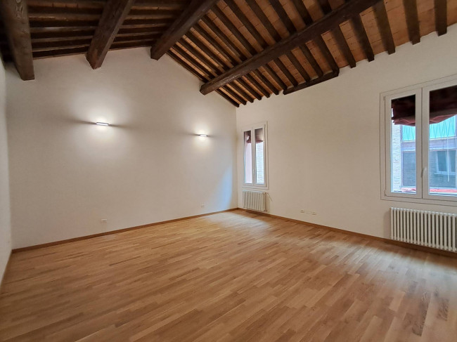 Appartamento in affitto a Ferrara