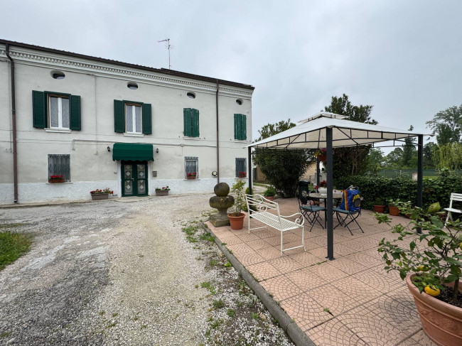 Porzione di casa in vendita a Ferrara