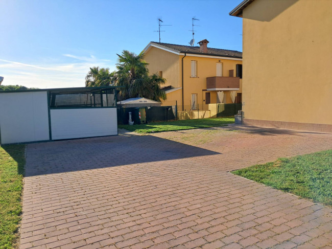 Villette a schiera in vendita a Vigarano Mainarda