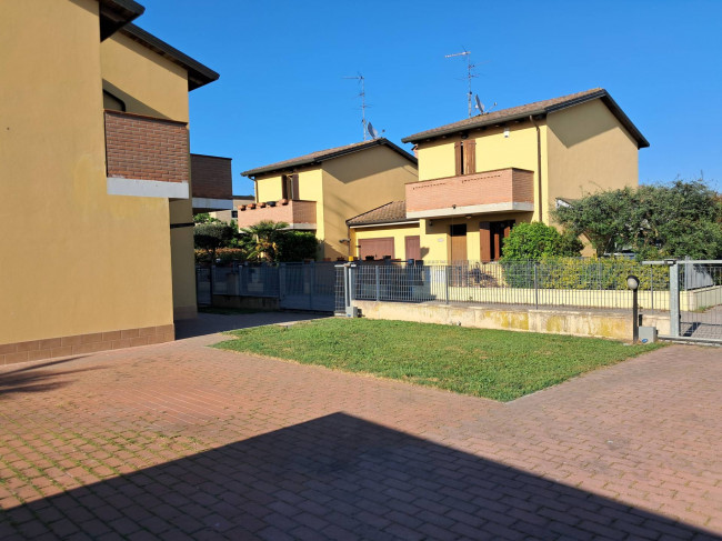 Villette a schiera in vendita a Vigarano Mainarda
