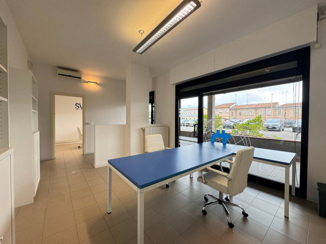 Studio/Ufficio in affitto a Ferrara