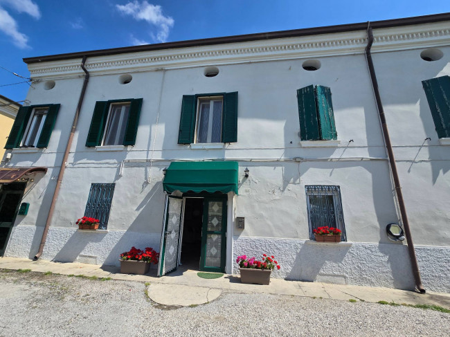 Porzione di casa in vendita a Ferrara