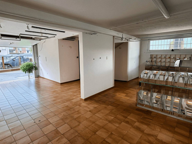  for sale in Ferrara