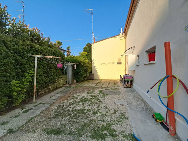 Townhouse for sale in Ferrara