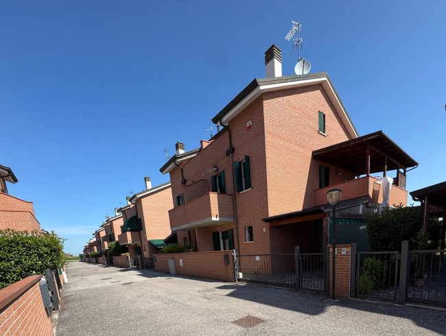 Villette a schiera in vendita a Ferrara