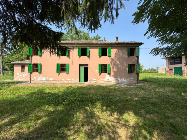 Rustic for sale in Ferrara