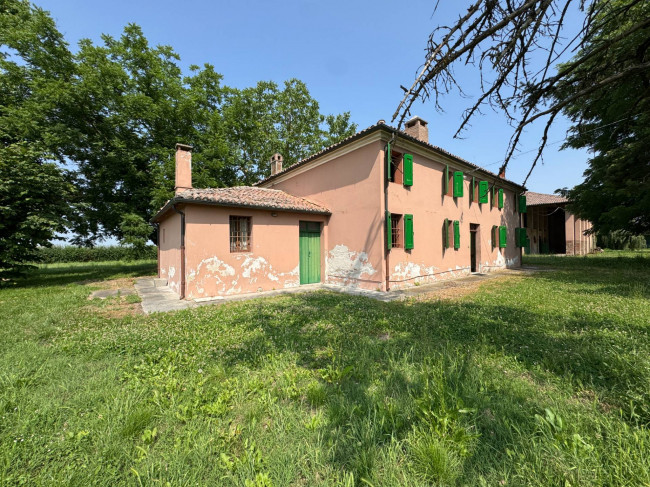 Rustic for sale in Ferrara