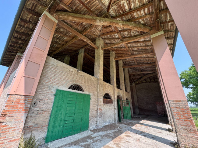 Rustic for sale in Ferrara