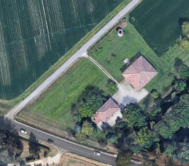 Rustic for sale in Ferrara