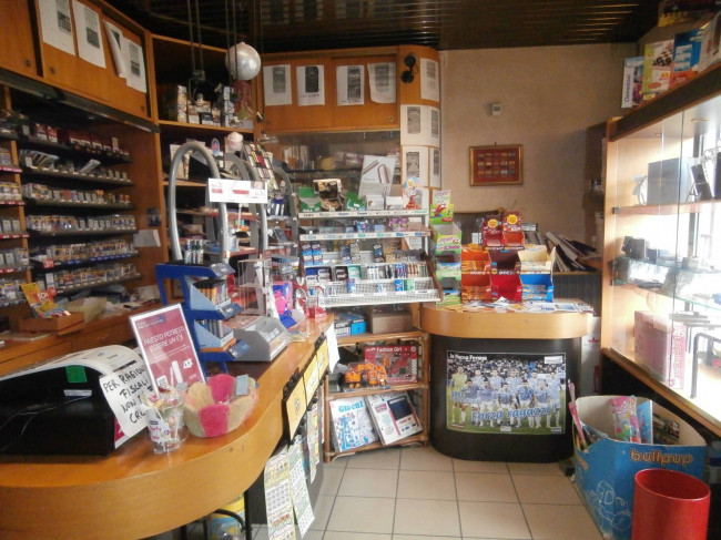 Attività commerciale in vendita a Ferrara