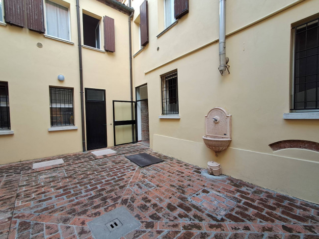 Appartamento in affitto a Ferrara