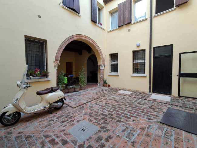 Appartamento in affitto a Ferrara