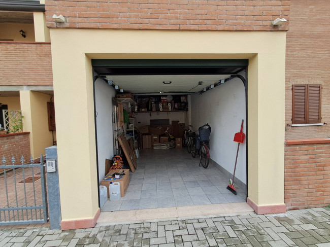 Townhouse for sale in Ferrara