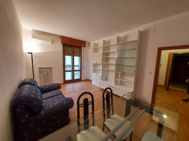 Stanza singola in affitto a Ferrara