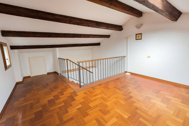 Penthouse for sale in Ferrara