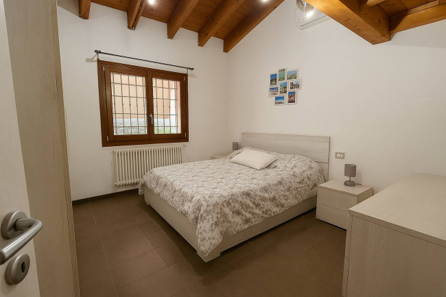 Townhouse for sale in Ferrara