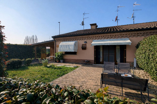 Villette a schiera in vendita a Ferrara