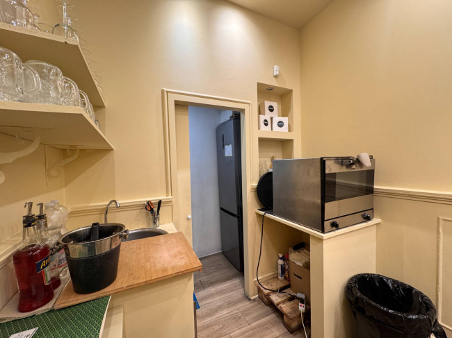 Attività commerciale in vendita a Ferrara