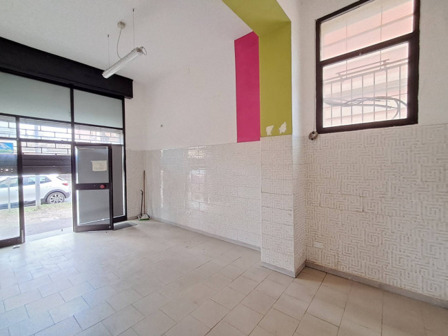 Commercial Property for rent in Ferrara