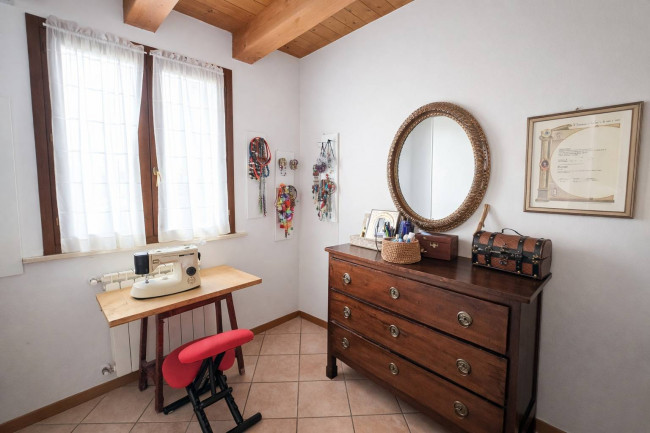 Townhouse for sale in Ferrara