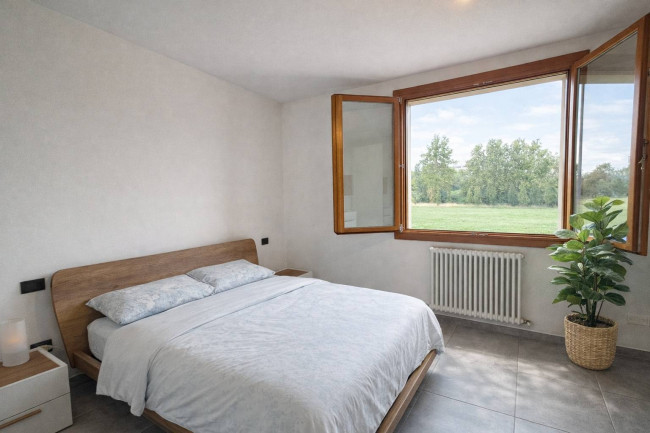 Townhouse for sale in Ferrara