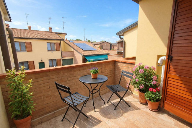 Townhouse for sale in Ferrara