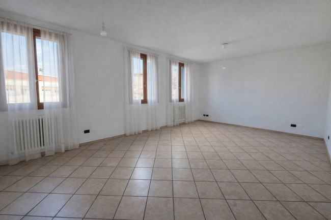 Apartment for sale in Ferrara
