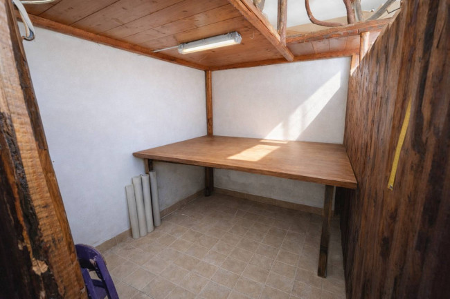 Commercial Property for rent in Ferrara