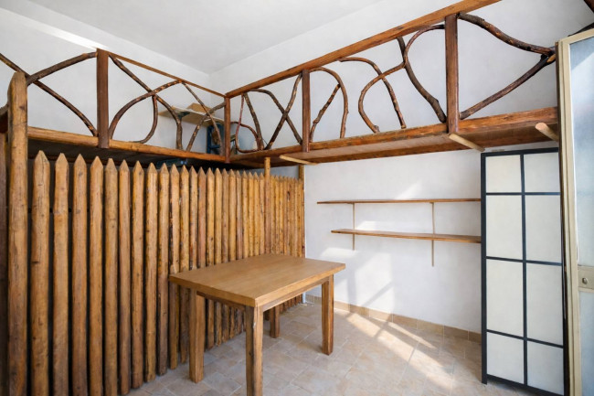 Commercial Property for rent in Ferrara