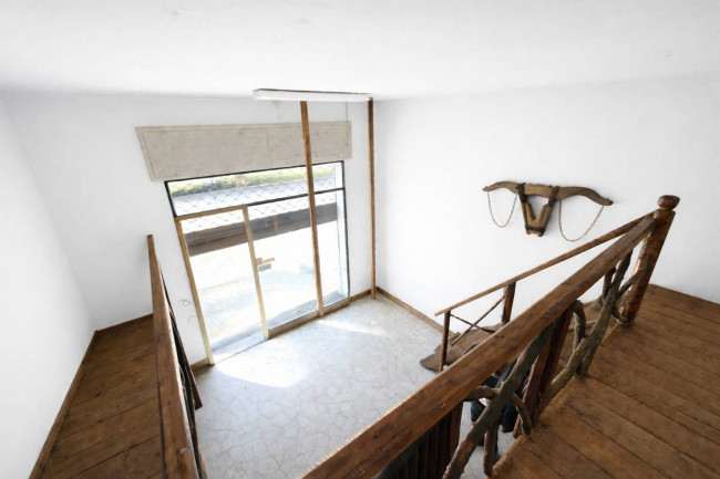 Commercial Property for rent in Ferrara