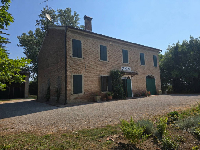 Villa in vendita a Ferrara