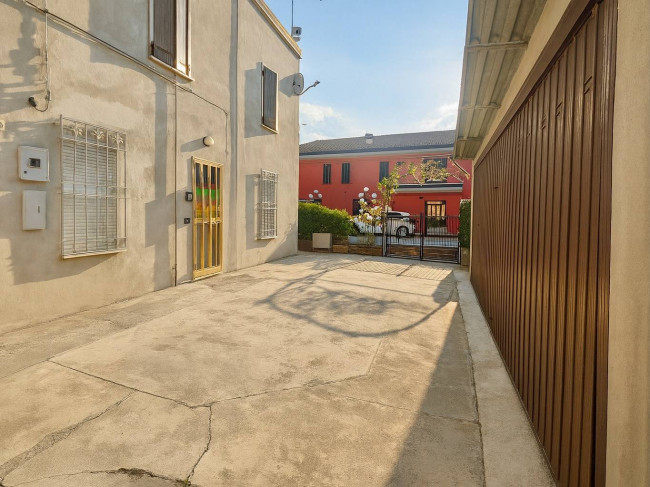 Porzione di casa in vendita a Ferrara