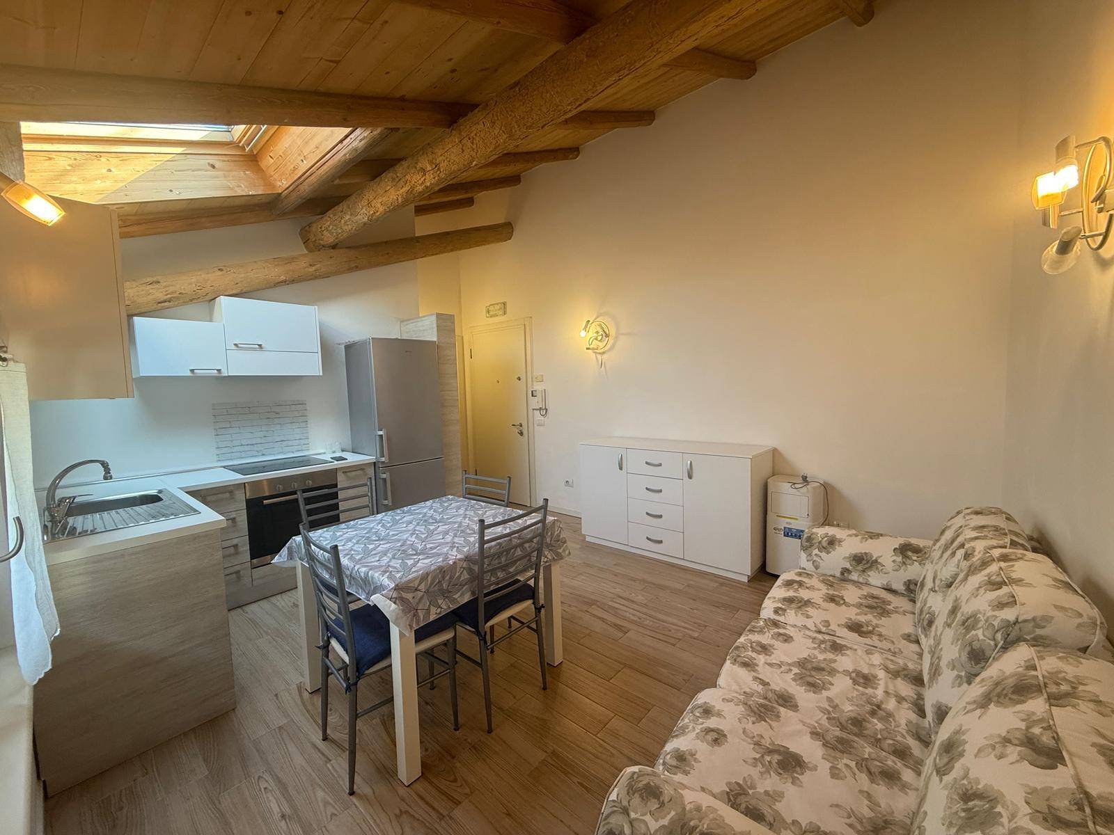 Appartamento in affitto a Rovereto