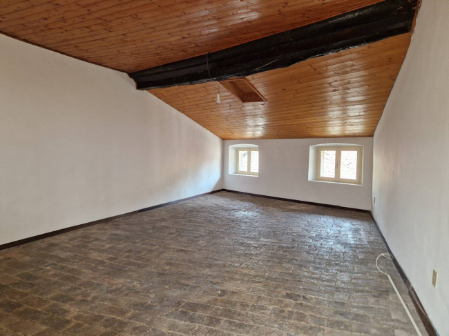 Appartamento in affitto a Rovereto