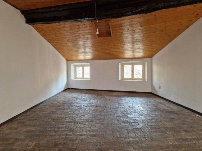 Appartamento in affitto a Rovereto